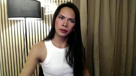 Snapshot of fuckdoljackylyn chatting on 11.12.25 fuckdoljackylyn online show from 11.12.25