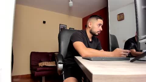 Snapshot of fuckerwate chatting on 07.15.26 SERGIO THE SEX LAWYER online show from 07.15.26
