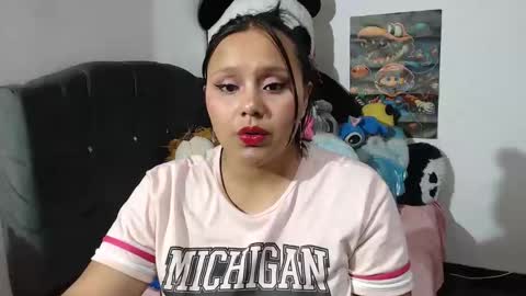 Mia and Gary  online show from 12.16.24