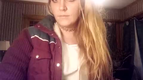 fuckroundfindout513116 online show from 01.15.25