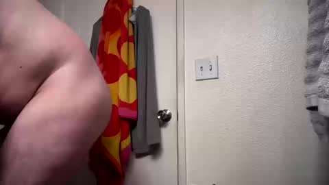 Snapshot of fukmyass247 chatting on 10.11.25 fukmyass247 online show from 10.11.25