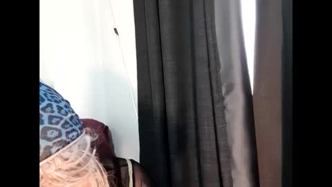 Pizzaz online show from 09.28.25