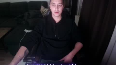 fullandready online show from 02.08.25