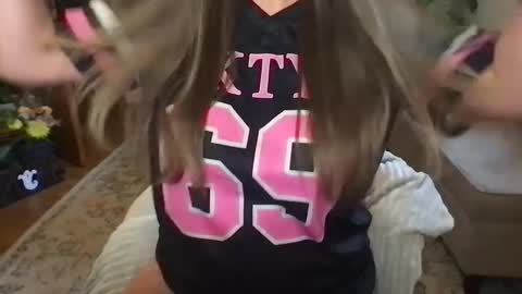 Snapshot of funcamkw chatting on 10.02.25 Thank you for visiting I hope you had fun 3 online show from 10.02.25