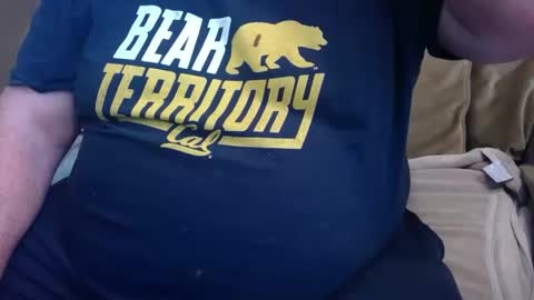 Snapshot of funlovinchub chatting on 12.31.24 funlovinchub online show from 12.31.24