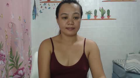 Snapshot of funluvnpinay4u chatting on 12.17.24 MAE online show from 12.17.24