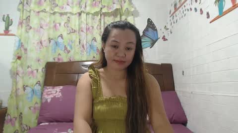 Snapshot of funluvnpinay4u chatting on 02.09.25 MAE online show from 02.09.25