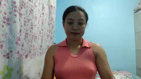 Snapshot of funluvnpinay4u chatting on 05.08.26 MAE online show from 05.08.26
