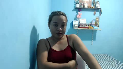Snapshot of funluvnpinay4u chatting on 05.18.26 MAE online show from 05.18.26