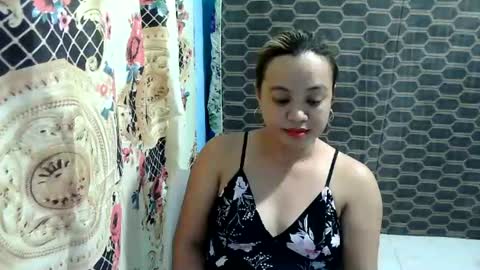 Snapshot of funluvnpinay4u chatting on 06.21.26 MAE online show from 06.21.26