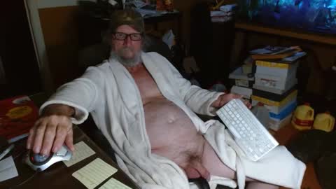 Snapshot of funmike2000 chatting on 12.05.24 mike online show from 12.05.24