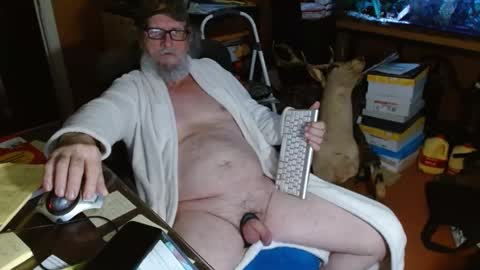 Snapshot of funmike2000 chatting on 02.06.25 mike online show from 02.06.25