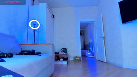 Just yours blondi 3 online show from 09.20.25