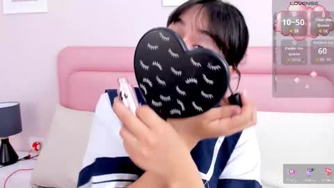 Snapshot of funny_samy chatting on 10.16.25 Samantha online show from 10.16.25