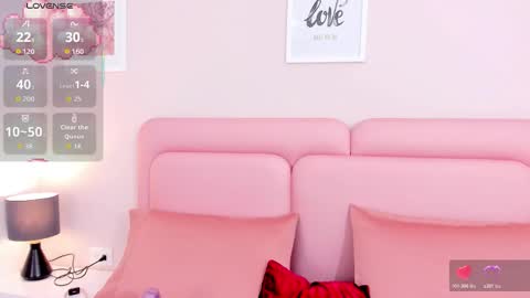 Snapshot of funny_samy chatting on 10.18.25 Samantha online show from 10.18.25