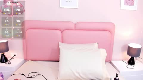 Snapshot of funny_samy chatting on 10.22.25 Samantha online show from 10.22.25