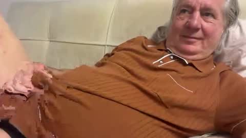 funnyhans online show from 05.17.26