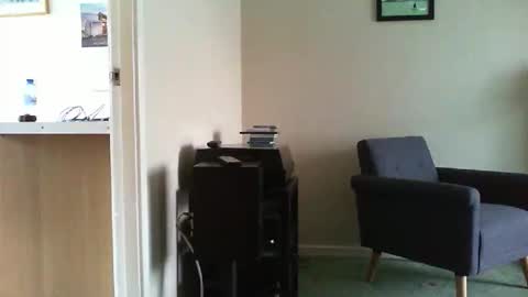 Snapshot of funslimguy chatting on 10.08.25 Funslimguy online show from 10.08.25