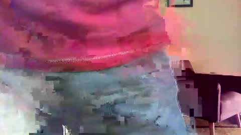 Snapshot of funslimguy chatting on 10.31.25 Funslimguy online show from 10.31.25