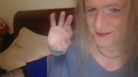 Jessie Love online show from 02.23.25