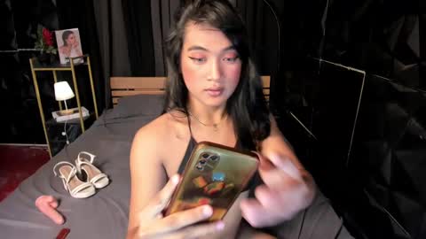ASHLEY online show from 12.11.24