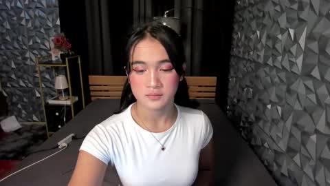 ASHLEY online show from 01.07.25
