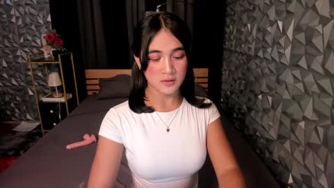 ASHLEY online show from 01.10.25