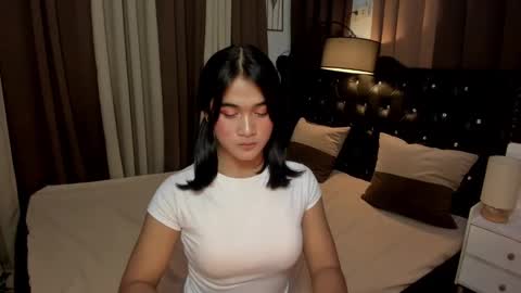 ASHLEY online show from 01.12.25