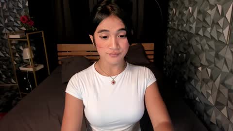 ASHLEY online show from 01.27.25