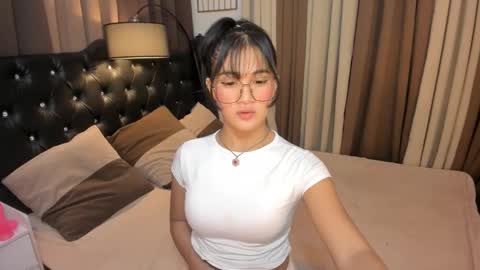 ASHLEY online show from 02.12.25