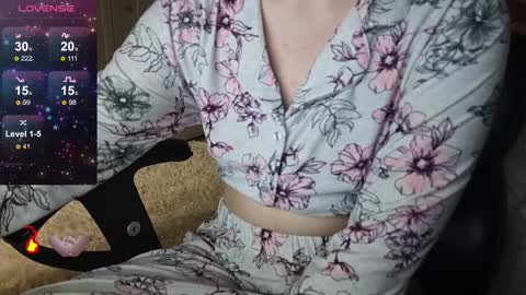 fuxkme_jen online show from 01.04.25