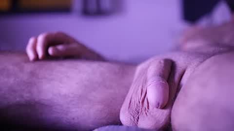 The Chillest Daddy online show from 10.19.25