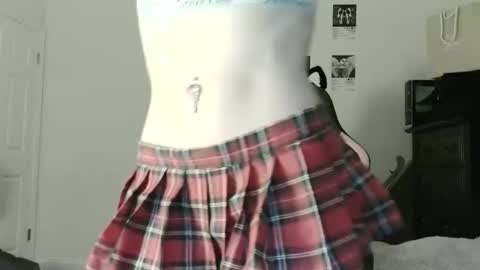 Snapshot of g0ddessluna1800 chatting on 06.02.26 Goddess Luna online show from 06.02.26