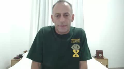 Snapshot of g10303 chatting on 10.07.25 g103031910303 online show from 10.07.25