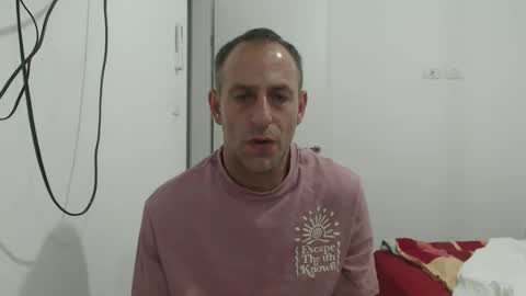 Snapshot of g10303 chatting on 10.27.25 g103031910303 online show from 10.27.25