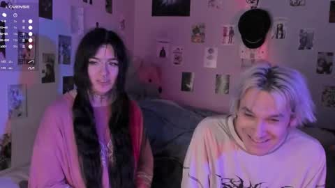 Snapshot of g4tito chatting on 11.02.25 g4tito online show from 11.02.25