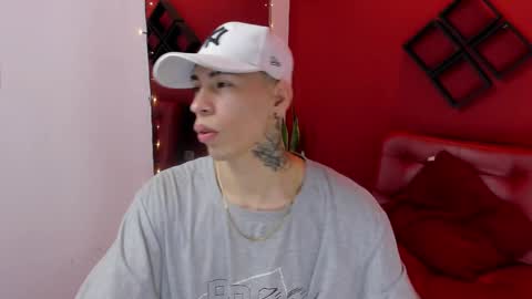 Snapshot of gaarataihen1 chatting on 12.14.24 Gaara online show from 12.14.24