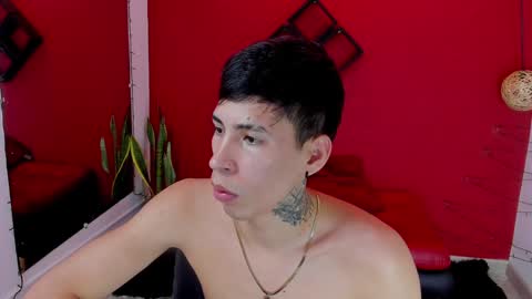 Snapshot of gaarataihen1 chatting on 01.06.25 Gaara online show from 01.06.25