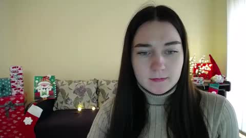 Snapshot of gabby_di chatting on 01.06.25 Jaklin online show from 01.06.25