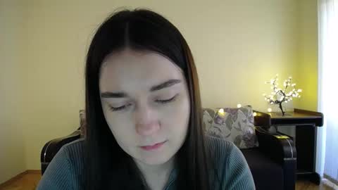 Snapshot of gabby_di chatting on 01.18.25 Jaklin online show from 01.18.25