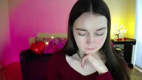 Snapshot of gabby_di chatting on 03.07.25 Jaklin online show from 03.07.25