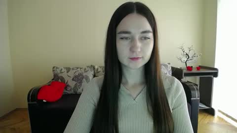 Jaklin online show from 10.24.25