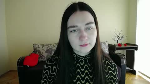 Jaklin online show from 11.15.25