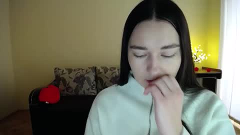 Snapshot of gabby_di chatting on 02.05.26 Jaklin online show from 02.05.26