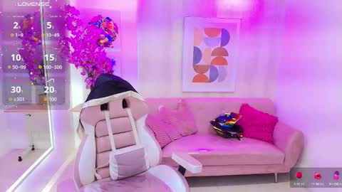 gabby_evanns online show from 10.14.25