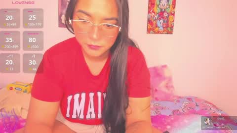 Snapshot of gabi_m chatting on 04.27.26 please follow my friendasya zas online show from 04.27.26