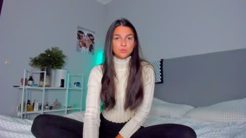 Snapshot of gabri_baby chatting on 12.16.24 The next stream in car 1 december 10pm time in France online show from 12.16.24