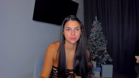 Snapshot of gabri_baby chatting on 01.10.25 The next stream in car 1 december 10pm time in France online show from 01.10.25