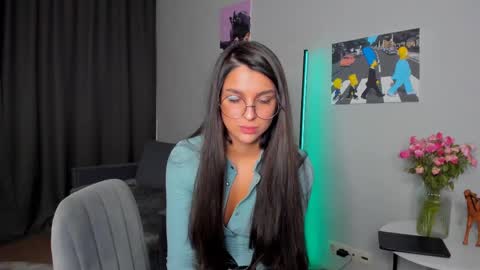 Snapshot of gabri_baby chatting on 02.21.25 The next stream in car 1 december 10pm time in France online show from 02.21.25