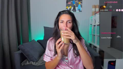 Snapshot of gabri_baby chatting on 10.15.25 The next stream in car 1 december 10pm time in France online show from 10.15.25